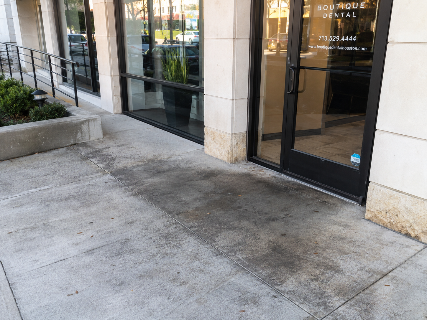 Before storefront entrance cleaning on a commercial property